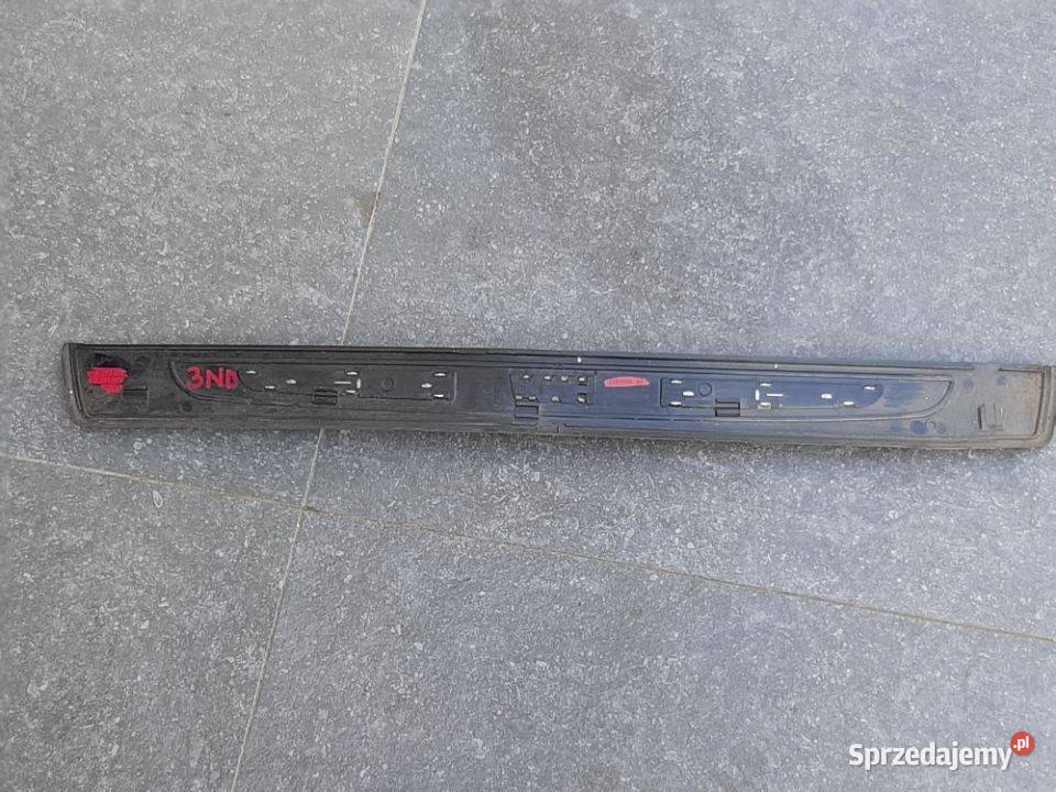 3ND Listwa progowa przód prawa BMW 7 E65 E66