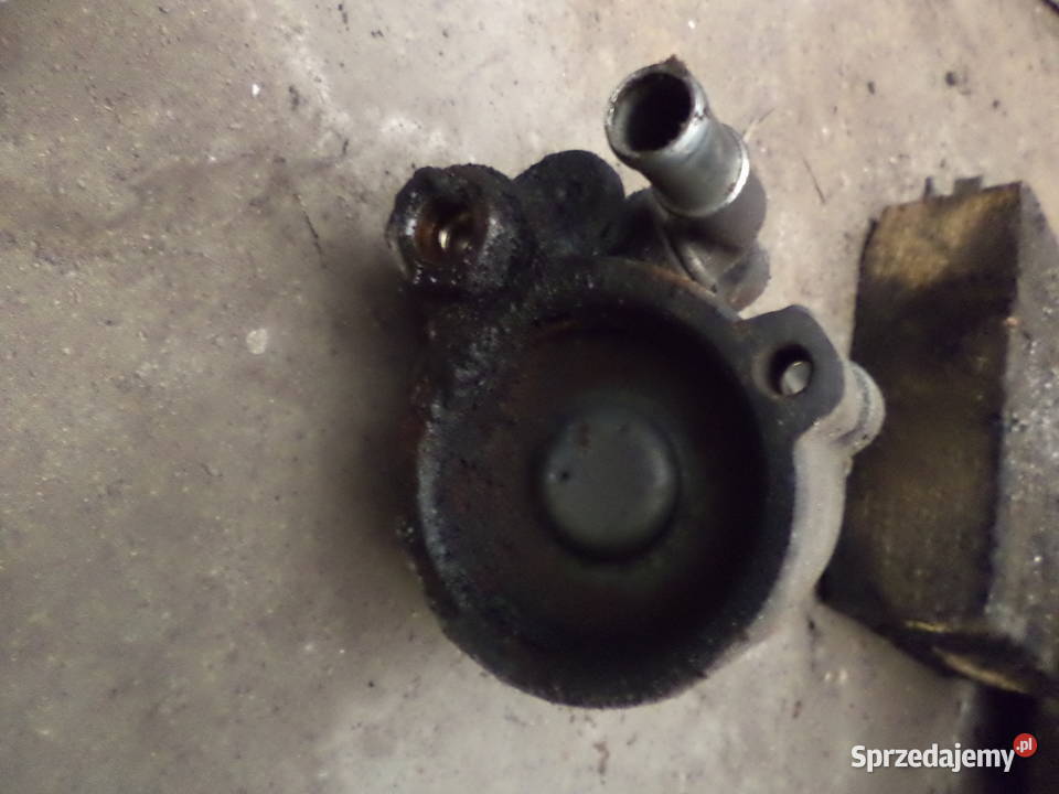 VOLVO RENAULT 19 DTI POMPA WSPOMAGANIA Rok produkcji 1998 Zawieszenie i układ kierowniczy Turek