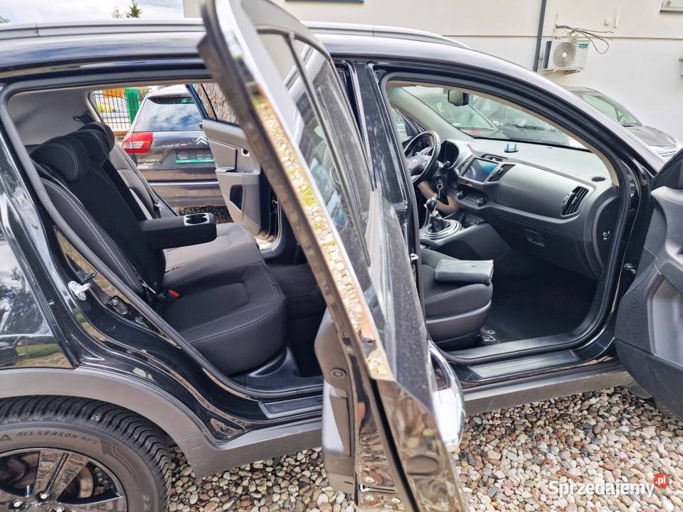 KIA SPORTAGE III 17 DIESEL BOGATE WYPOSAŻENIE 1700cm3 Sportage Białystok sprzedam