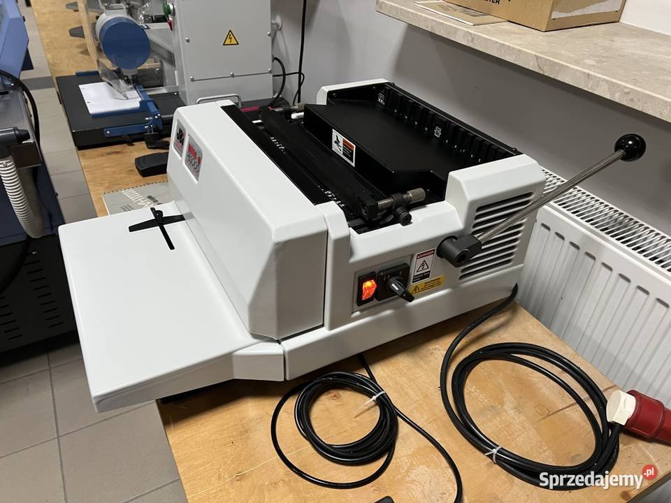 Perforator do kalendarzy James Burn JBI Wire O Radom