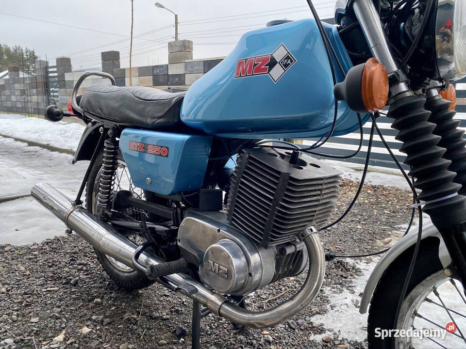 MZ etz 250 electronic remoncie możliwy transport metalic Motocykle, skutery, quady Ostrowiec Świętokrzyski