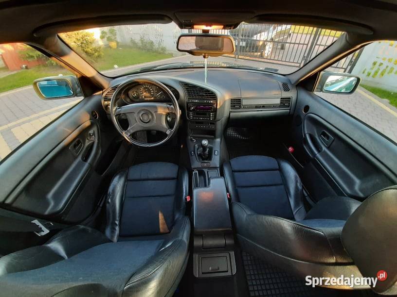 BMW E36 Sedan Oryginalny MPakiet z VIN ZAMIANA radio Radom