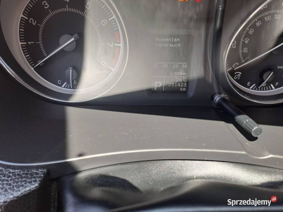 Sprzedam stan b 2400cm3 Kizashi
