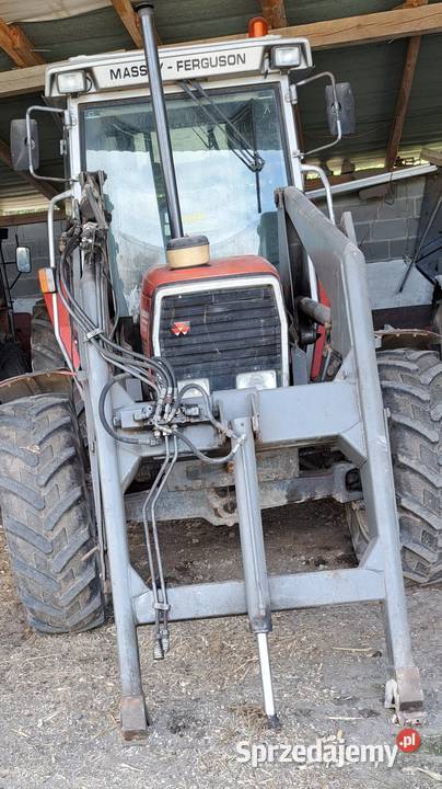 Ciagnik mf 3065 z ładowaczem turem Półbiegi pod obciążeniem świętokrzyskie Kolonia Bobrowska Wola