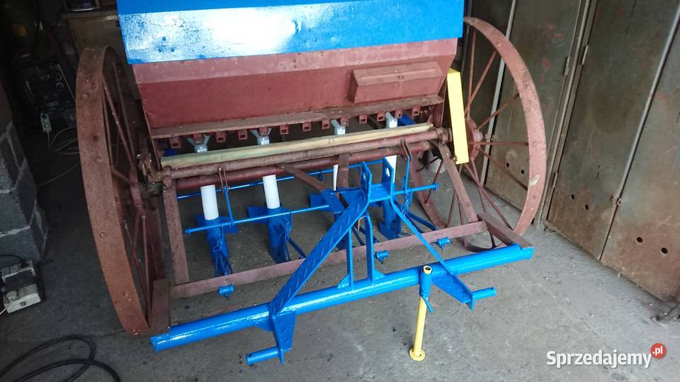 Sadzarka do cebuli dymki 4 rzędowa Kłaj