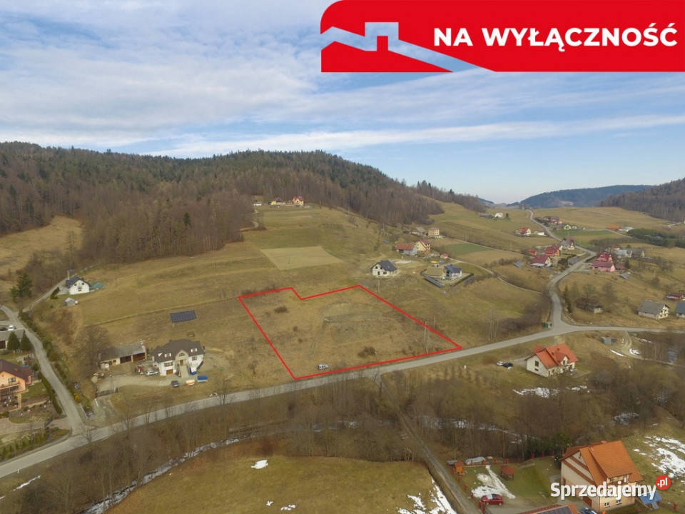 Przestronna działka budowlana w Młyńczyskach asfalt Młyńczyska