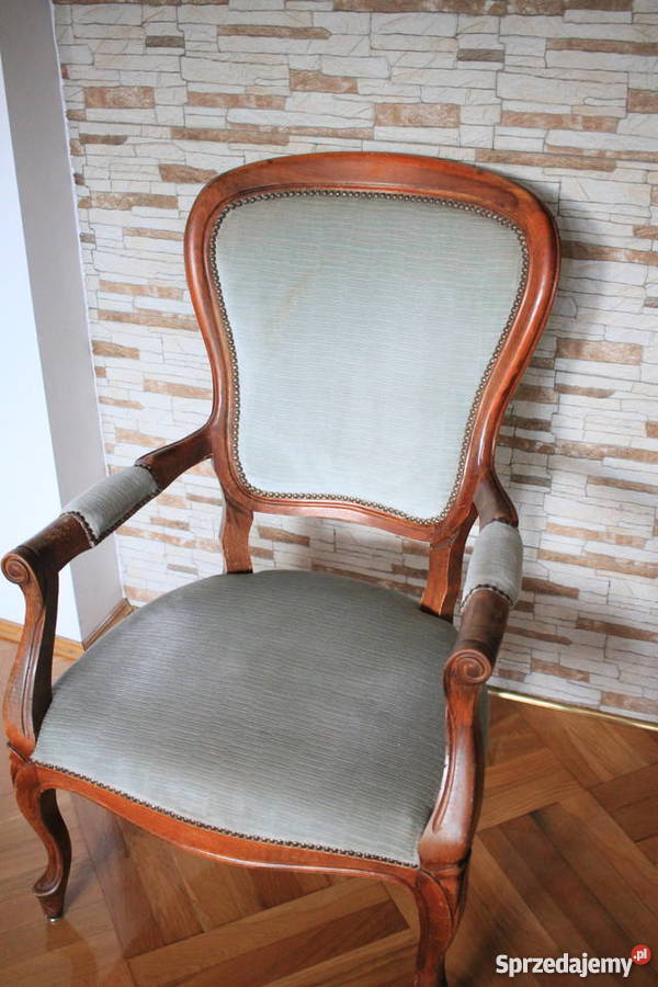 Piękny fotel klasyczny pięknie zdobiony śląskie