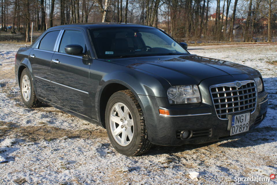 Chrysler 300C 35 V6 LPG 3 x DVD TV skóra NAVI 224000km 300C Gajewo