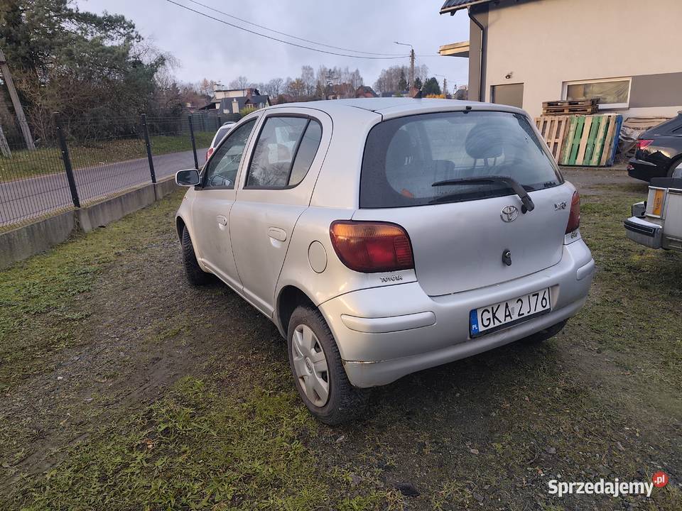 Toyota Yaris 14 diesel oszczędny samochód Yaris