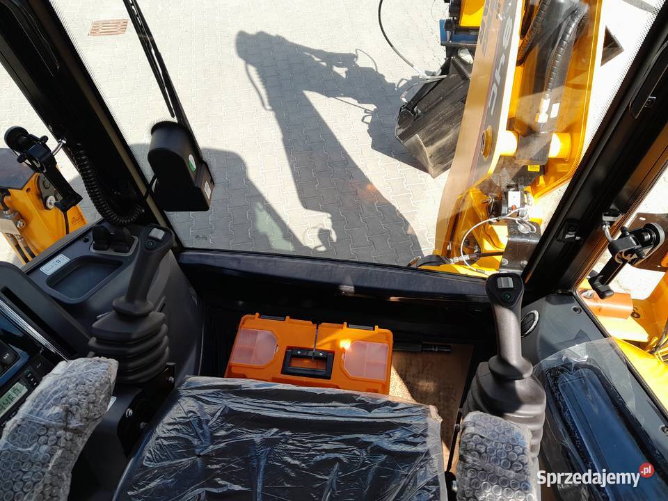 KOPARKOŁADOWARKA LONKING 84C JCB 4CX CASE 695 Dodatkowy osprzęt Krotoszyn