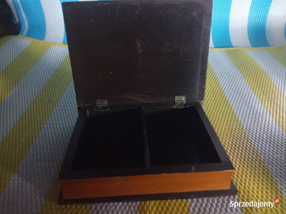 Pudełko sprzedam Borówno