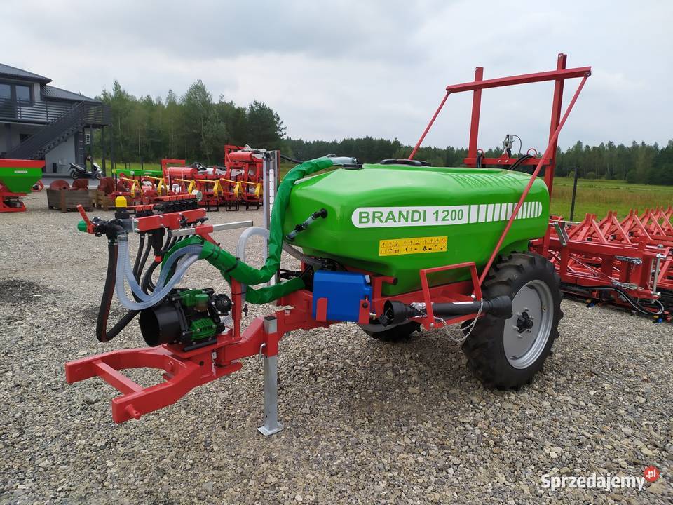 Opryskiwacz polowy Brandi 1200L 121518m Nowy RSM nieuszkodzony Zaczepiane Gostyń