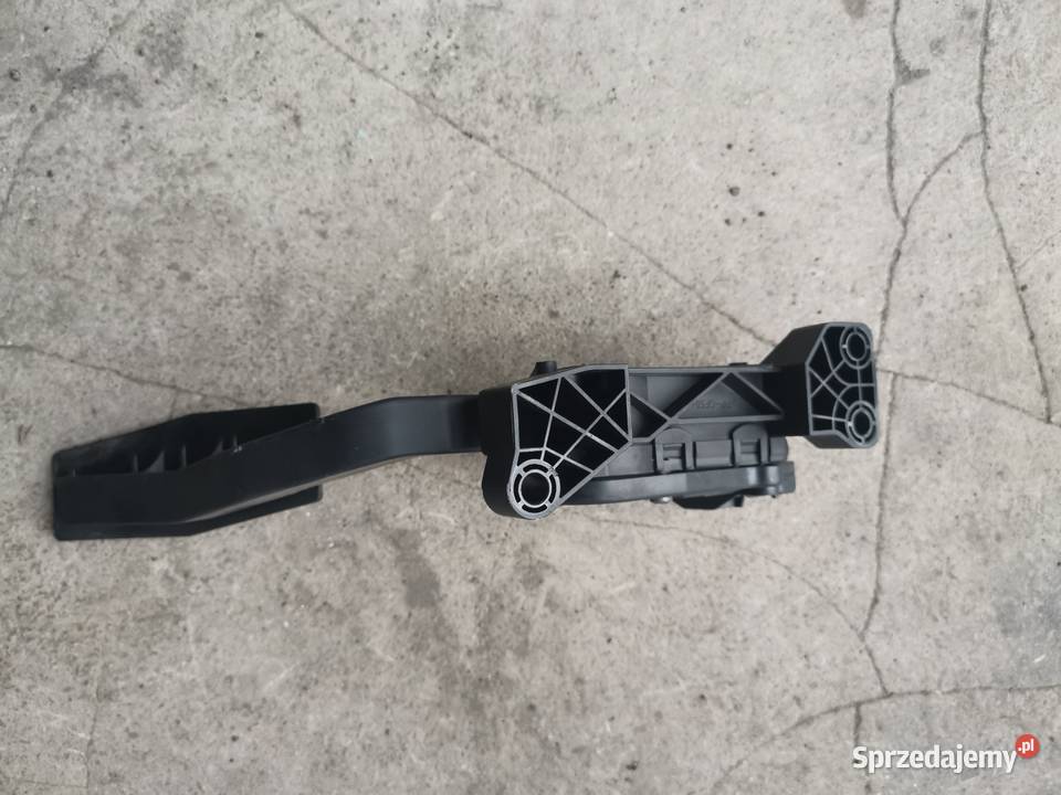 Pedał gazu Opel Vectra C Signum 30 V6 CDTi osobowe małopolskie Tarnów