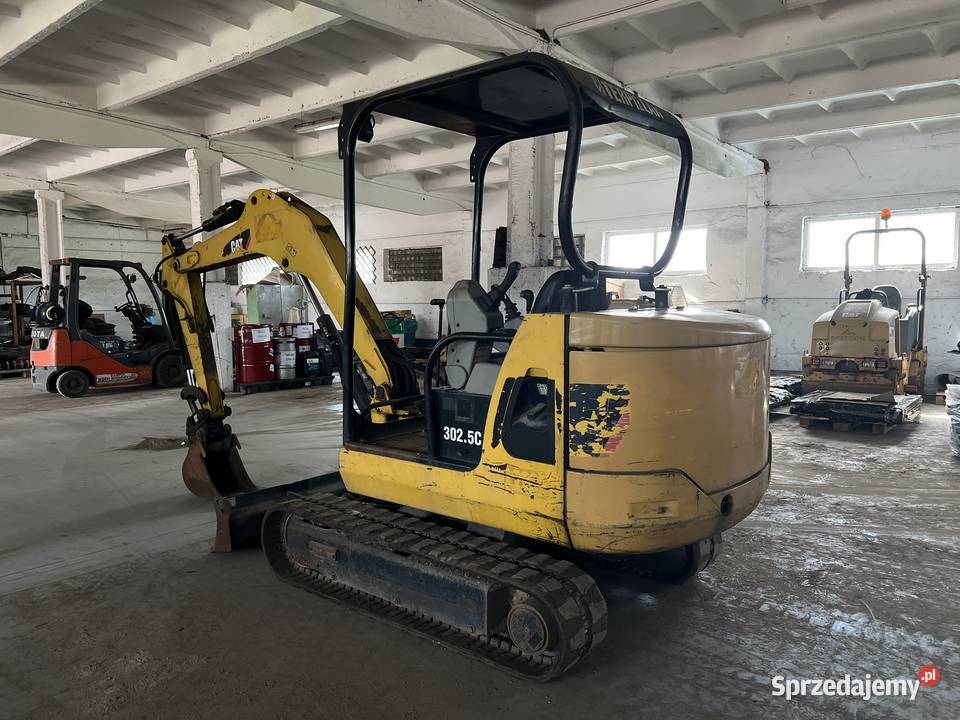 Minikoparka gąsienicowa Cat 3025C