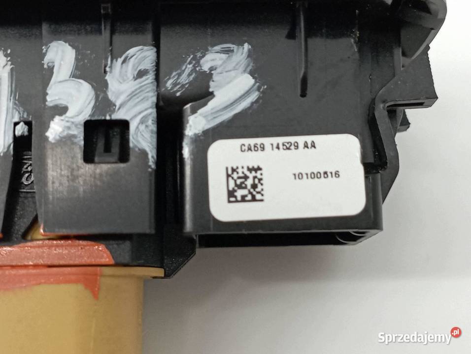 PRZEŁĄCZNIK SZYB PRZÓD LEWY PRAWY 8A6T14A132EC