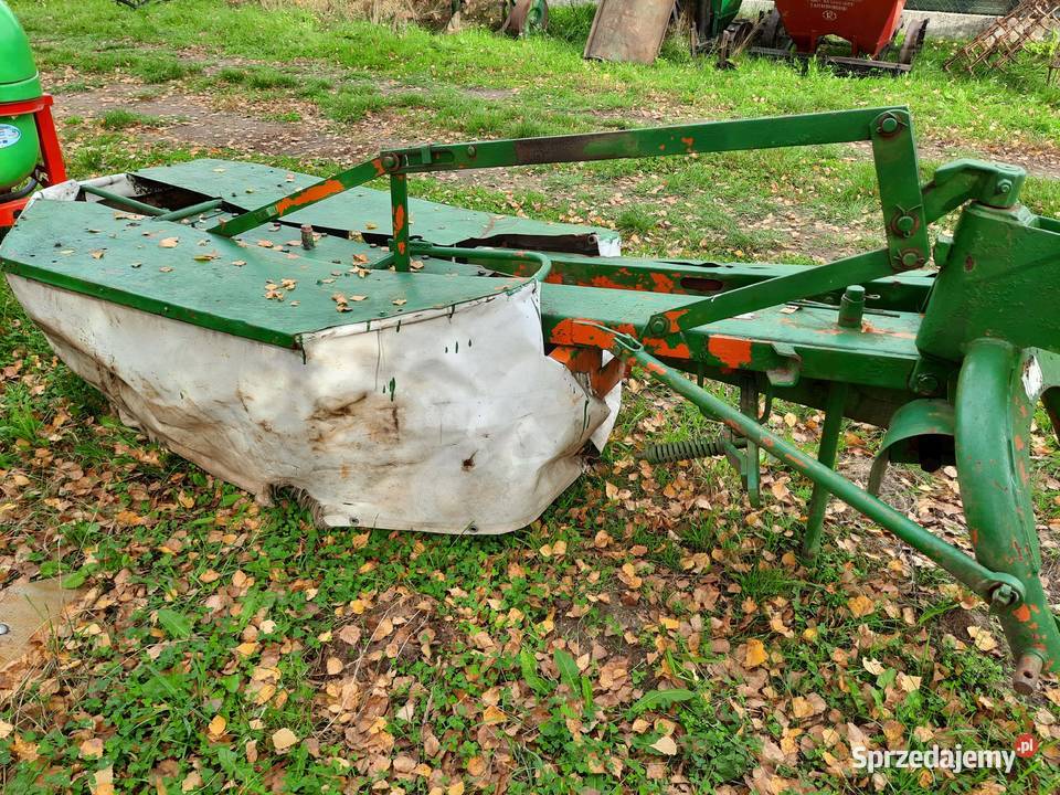 Kosiarka rotacyjna mała 135 Słupsk z osłoną Bucze