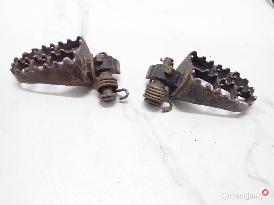 Dwa Podnóżki Sprężyny Sworznie Suzuki RM 250 lubuskie Strzelce Krajeńskie