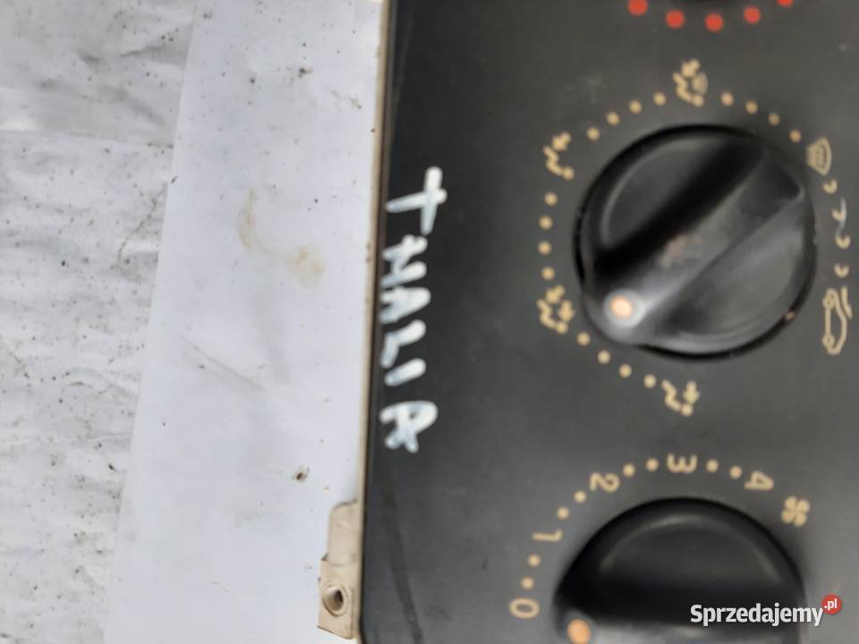 Renault Thalia Clio II panel nawiewu powietrza