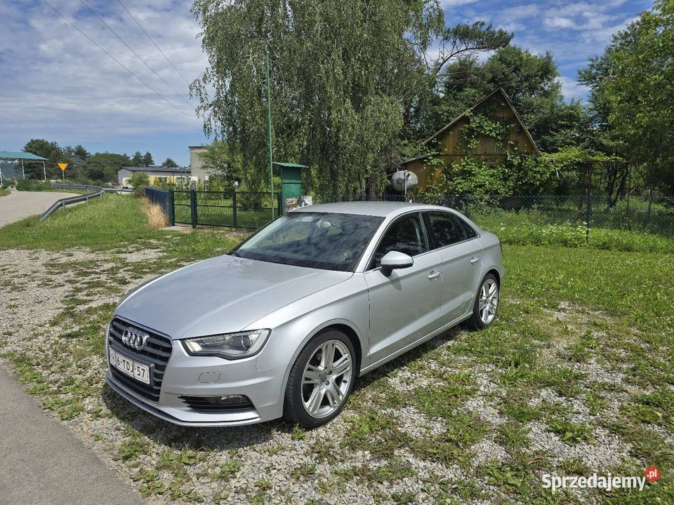 Audi a3 benzyna 140koni 1 własciciel nowosci sprowadzony Łubno