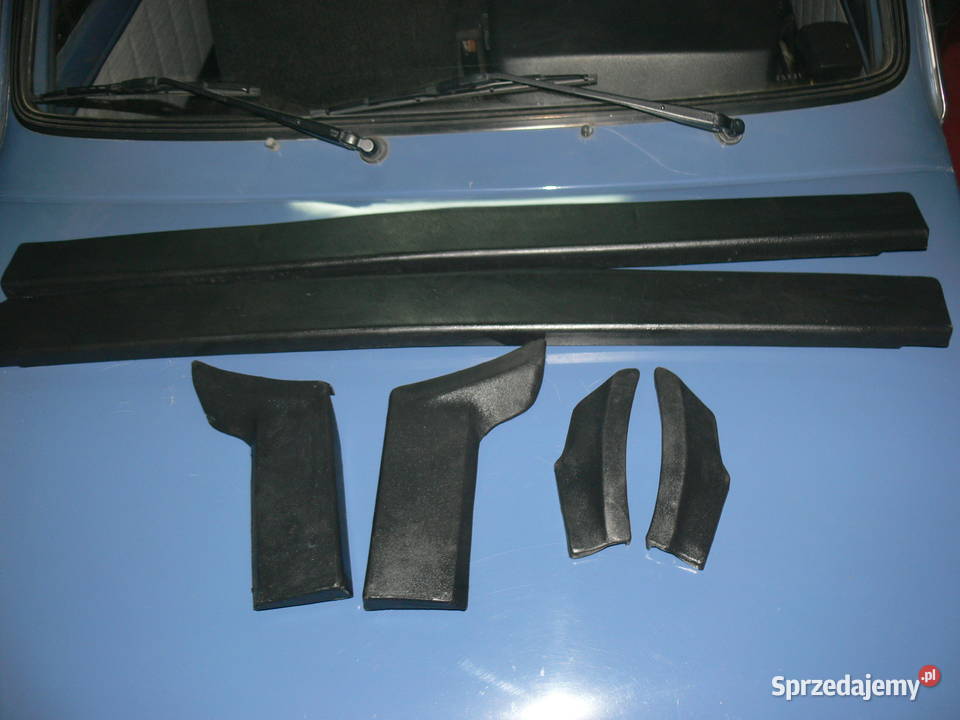 Komplet listew Fiat 126p rzemiosło z PRL Tomaszów Mazowiecki