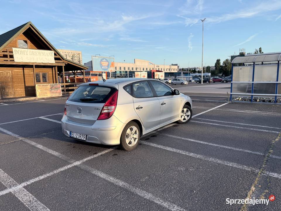 HYUNDAI I30 w ładnym stanie z niskim przebiegiem Łódź