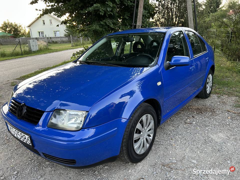 Volkswagen Bora 16SR niebieski Lubartów