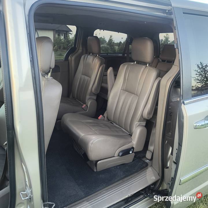 Chrysler Town Country 2015r 36 LPG Town & Country łódzkie Szadek