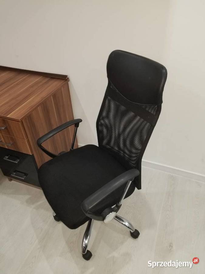 Biurko narożne z szufladami i fotelem Jaworzno