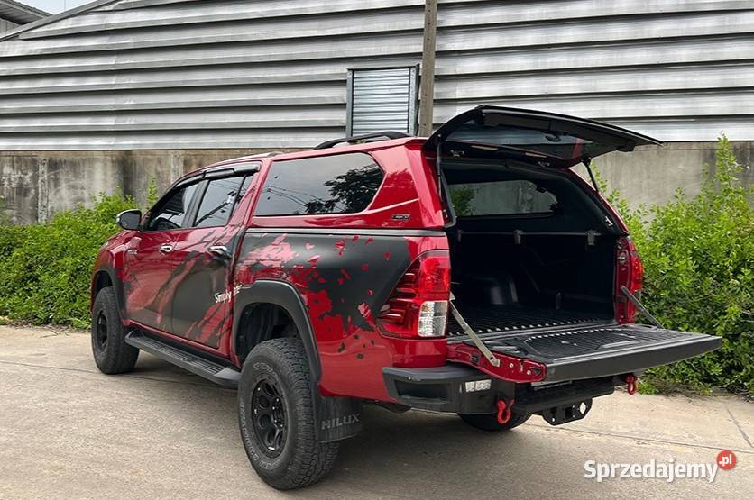 Zabudowa paki HardtopToyota Hilux Revo 2015 Pasłęk sprzedam
