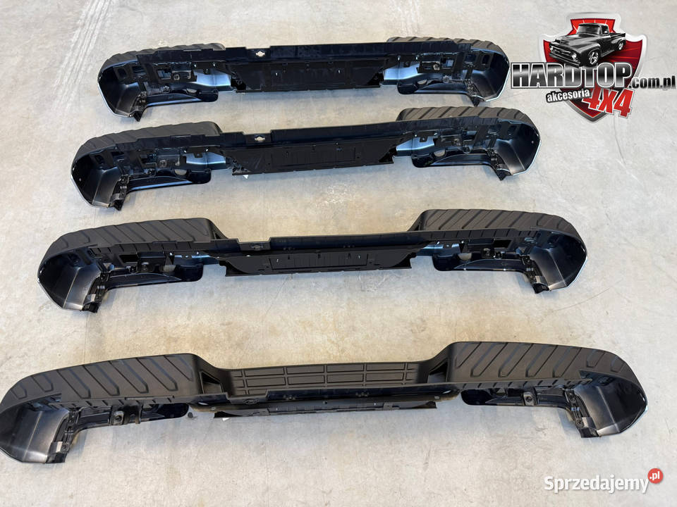 Zderzak Tylny srebrny Ford Ranger 2022 Pasłęk