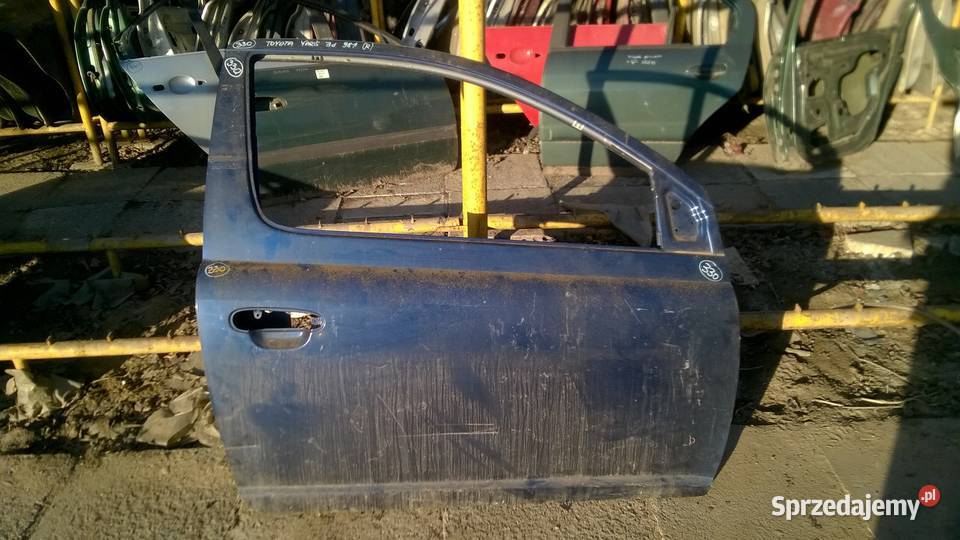 TOYOTA YARIS 3D 1998 1999 2003 DRZWI PRAWE Wrocław
