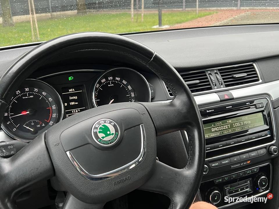 Skoda Superb 20tdi bixenon skóra elektryka niski gniazdo USB