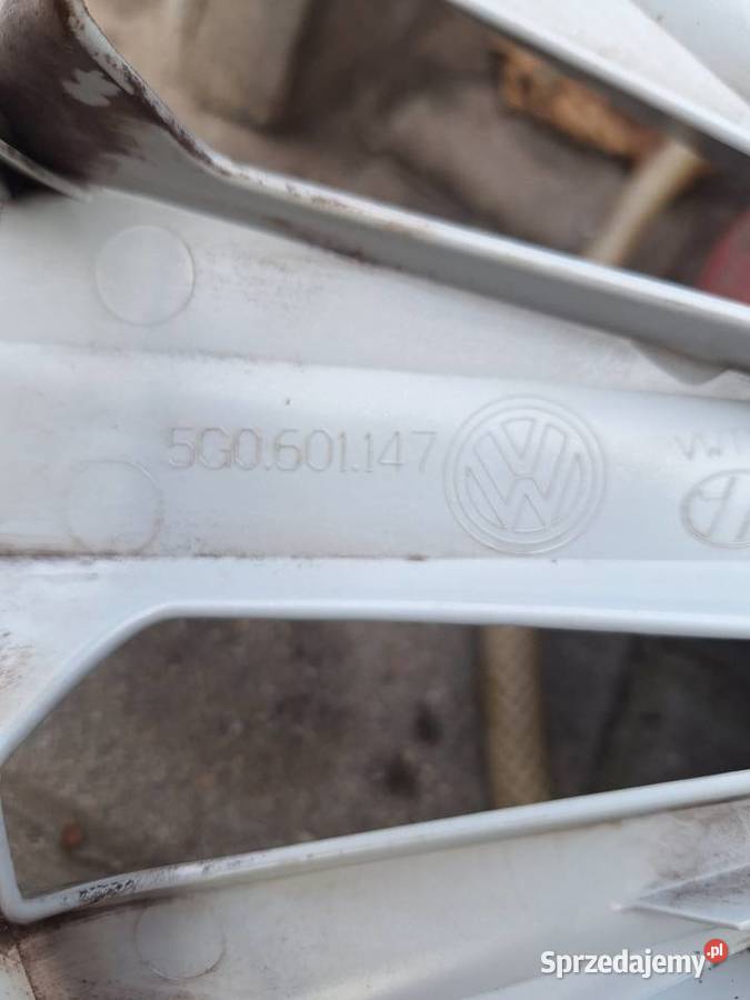 KOŁPAK VW 15 Vw PASSAT B7 GOLF 7 5G0601147 Sobienie-Jeziory sprzedam