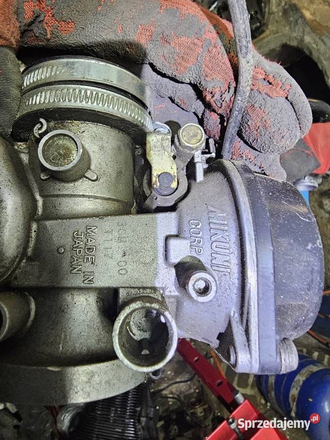 Suzuki RF 900 gaźniki gaźnik rf900 900r r Gaźniki