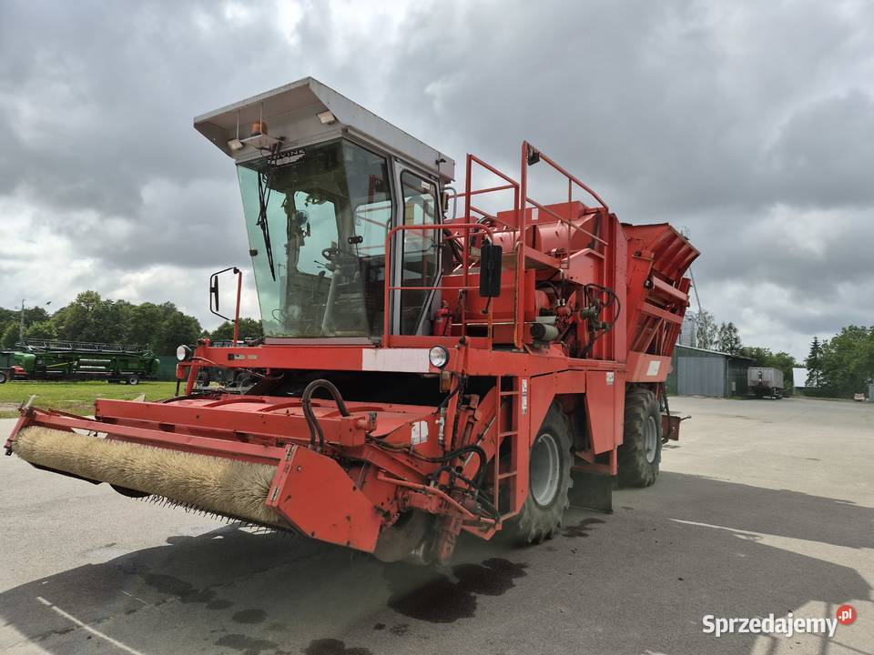 Kombajn do zbioru fasoli szparagowej FMC BH7100 Stare Sioło