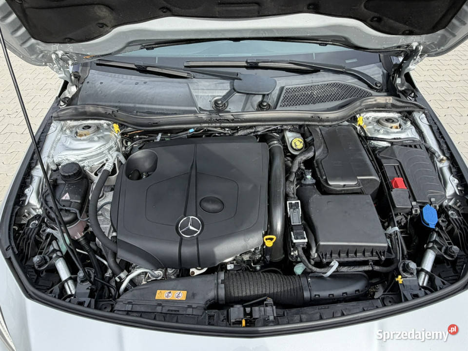 Mercedes CLA 220 22 136 FULL LED Automat autoalarm