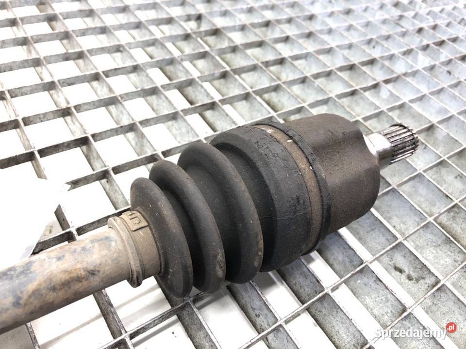 PÓŁOŚ PRAWY PRZÓD SUZUKI SWIFT III 13 92 PRZEGUB