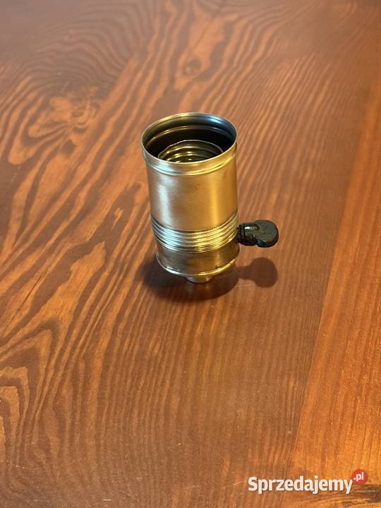 Stara oprawka mosiężna z wyłącznikiem E27 śląskie Chudów