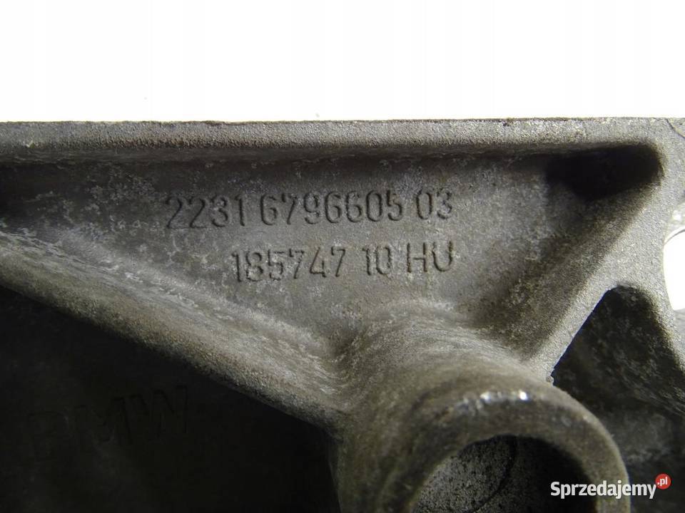 ŁAPA WSPORNIK SKRZYNI BIEGÓW 6796605 BMW F30 F31