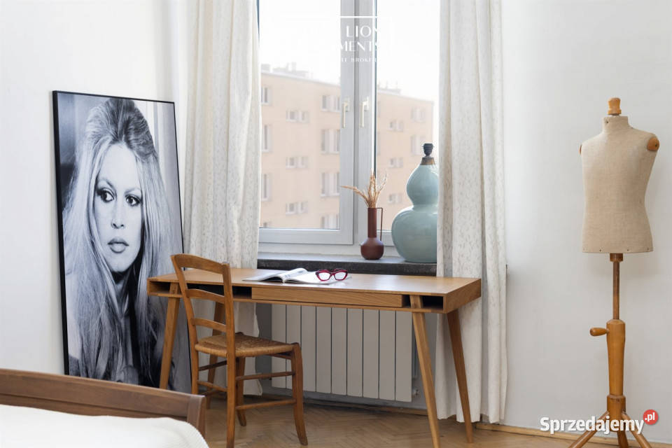 sprzedaży mieszkania 6141m2 3pokojowe Warszawa