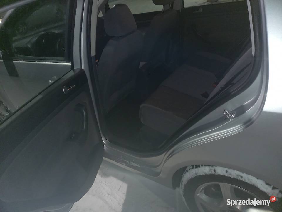 Sprzedam Golfa Plus radio Golf Plus śląskie