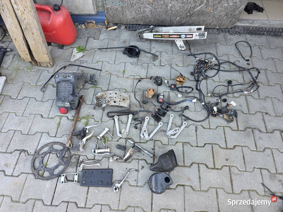 Cpi sm sx smx części owiewki plastiki zacisk Pozostałe Rybarzowice sprzedam