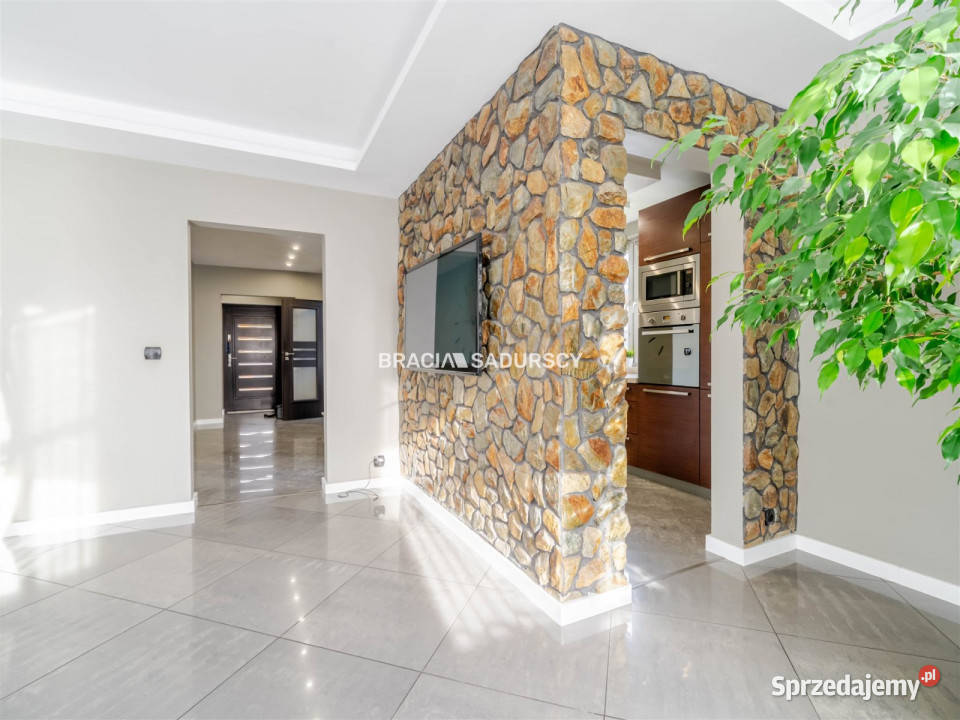 Dom wolnostojący Czernichów Ogrodowa 1519m2