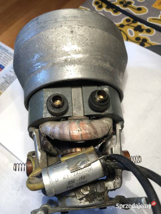 Silnik 220V130 W ESGO VEB Elektroschaltgerte Tychy