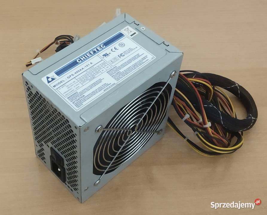 Zasilacz komputerowy Chieftec 400W Ilość wentylatorów 1 Łódź