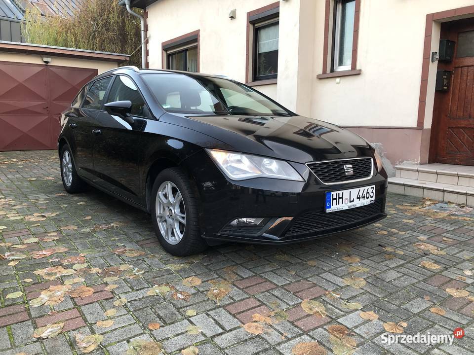SEAT LEON ST 4 CYLINDROWY NA PASKU ROZRZĄDU 105 Rok produkcji 2014 Opole