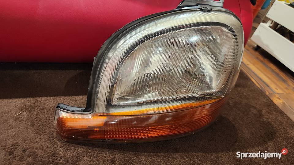 LAMPA RENAULT KANGOO 4X4 LEWY PRZOD KIEROWCY Wieliczka sprzedam