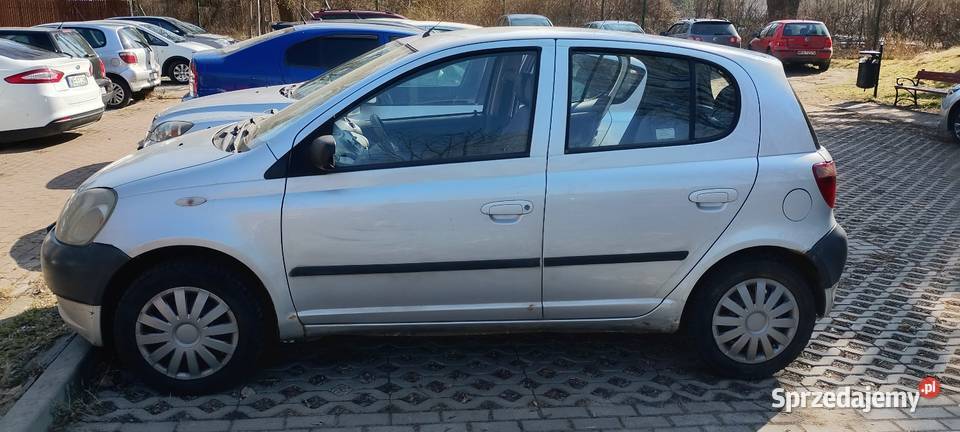 Toyota Yaris Milanówek