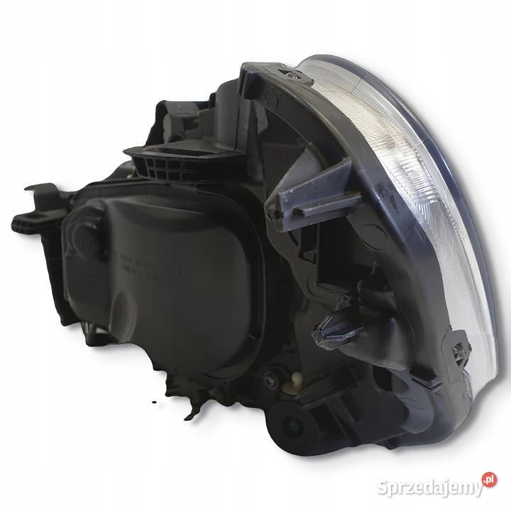 LAMPA PRAWA Volvo XC60 LIFT prawy przód przednia Chełm