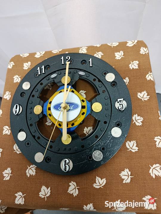 Zegar ścienny Ford wielkopolskie